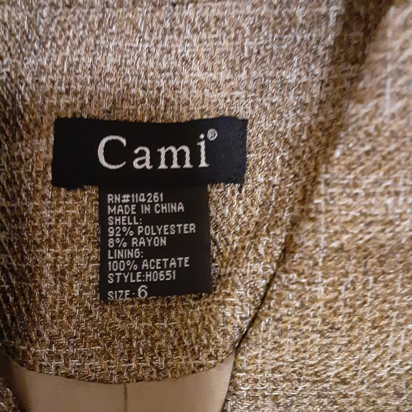 Cami Blazer - Picture 3 of 4